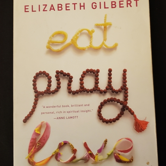 EAT PRAY LOVE BOOK - Picture 3 of 3